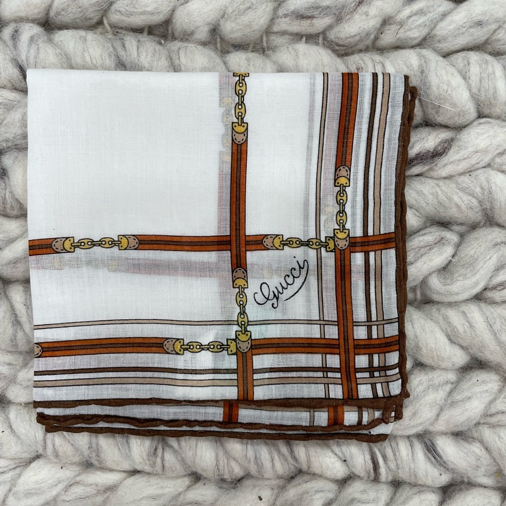Gucci Vintage 18.5” x 18.5” scarf / handkerchief / pocket square